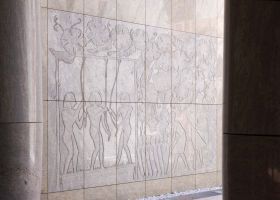 Wandgestaltung mit Naturstein der Ägyptischen Botschaft Berlin